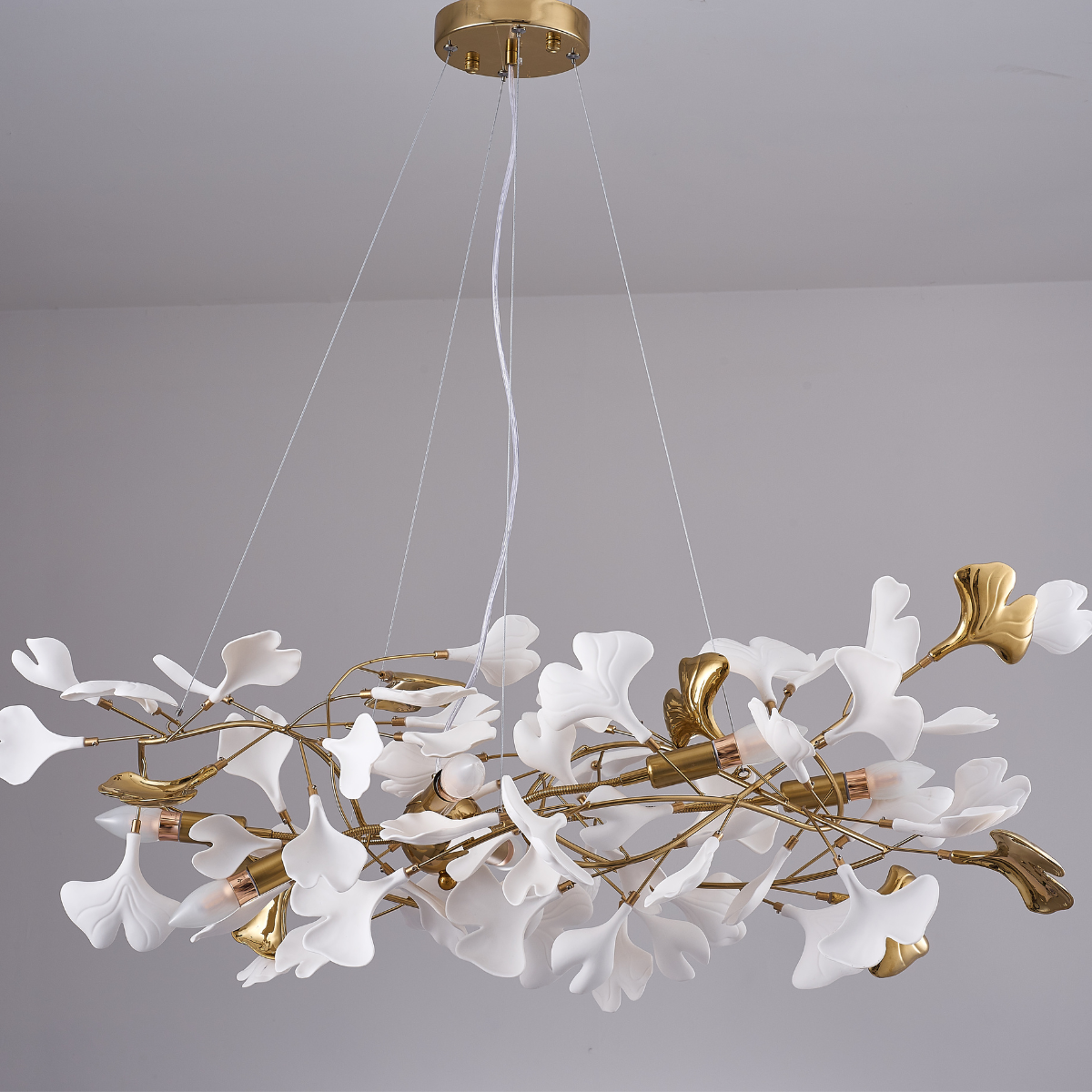 FUYA - Lustre Moderne Feuilles, Métal/Céramique, Blanc.