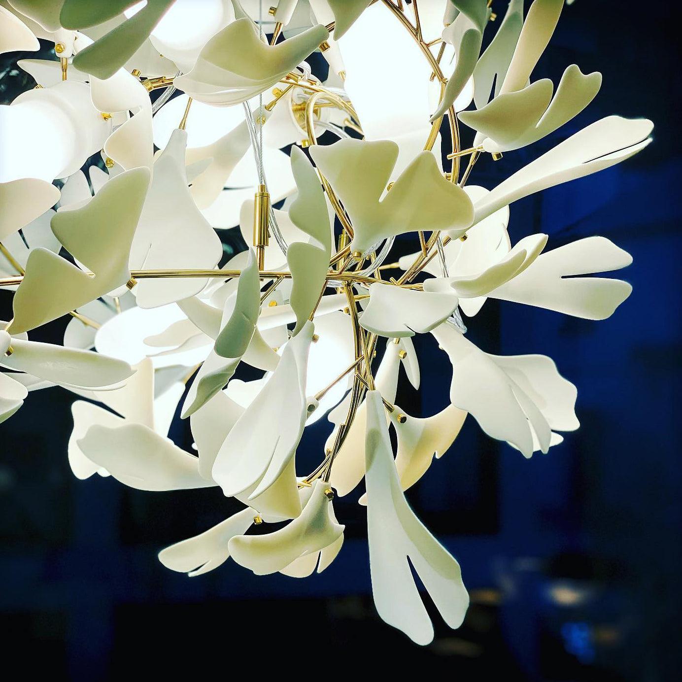ÉLÉA - Lustre Suspendu Fleur Moderne, Métal/Céramique, Doré.