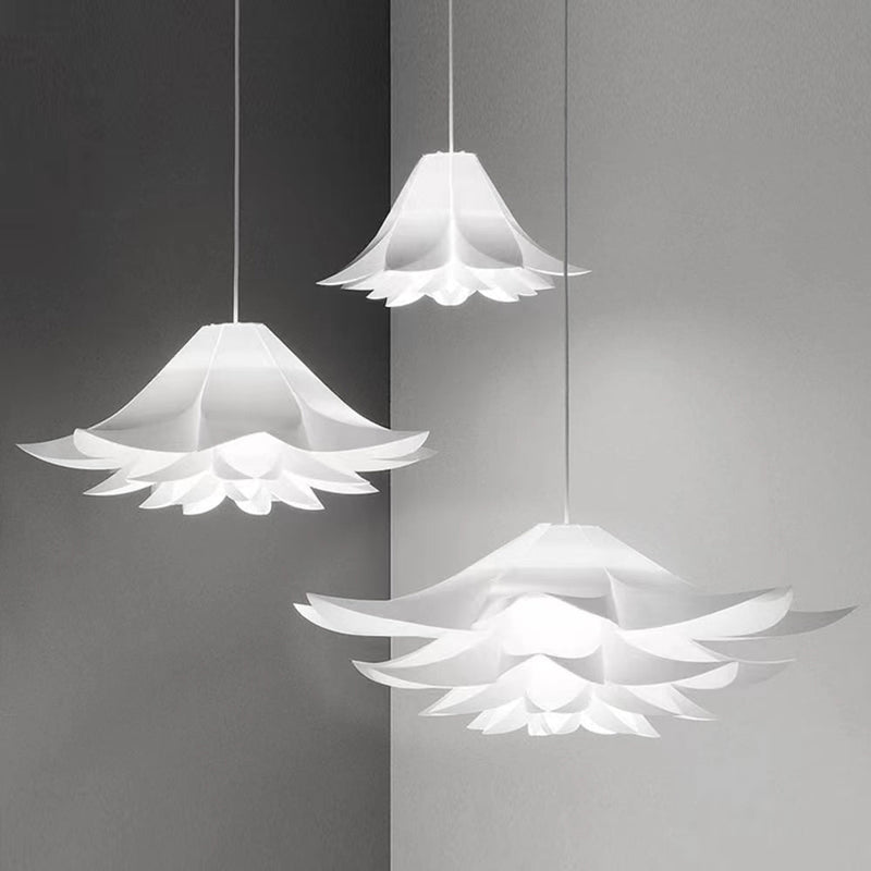 Lustre Suspension Fleur Moderne, Métal/PVC, Blanc.